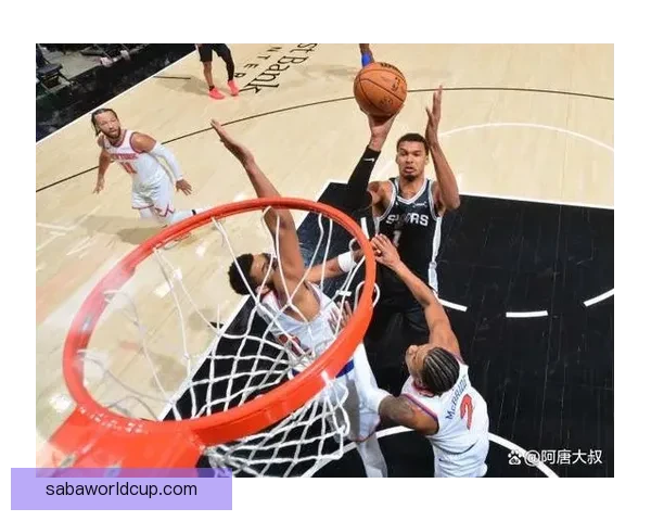 国王逆转胜鹈鹕终结对手7连败 7号秀28分创生涯新高二轮秀也砍28分